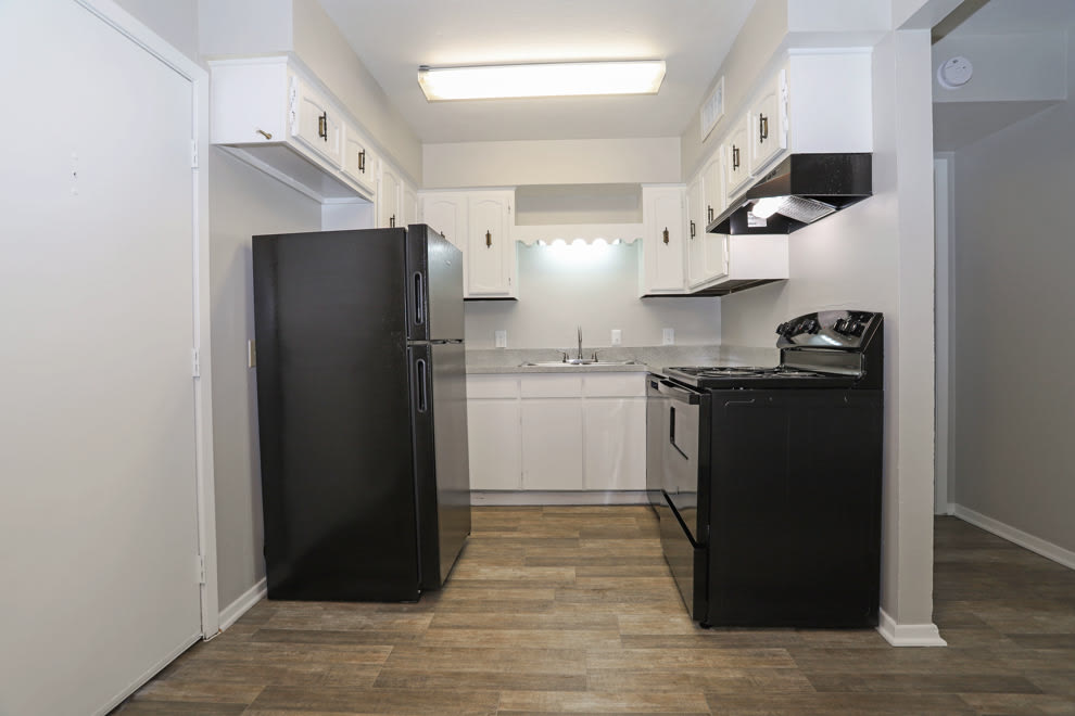 Northeast Hills Apartments – photo 4