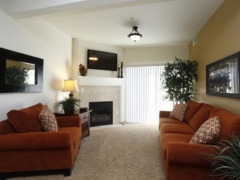 The Village at Silver Ridge Apartments – photo 2