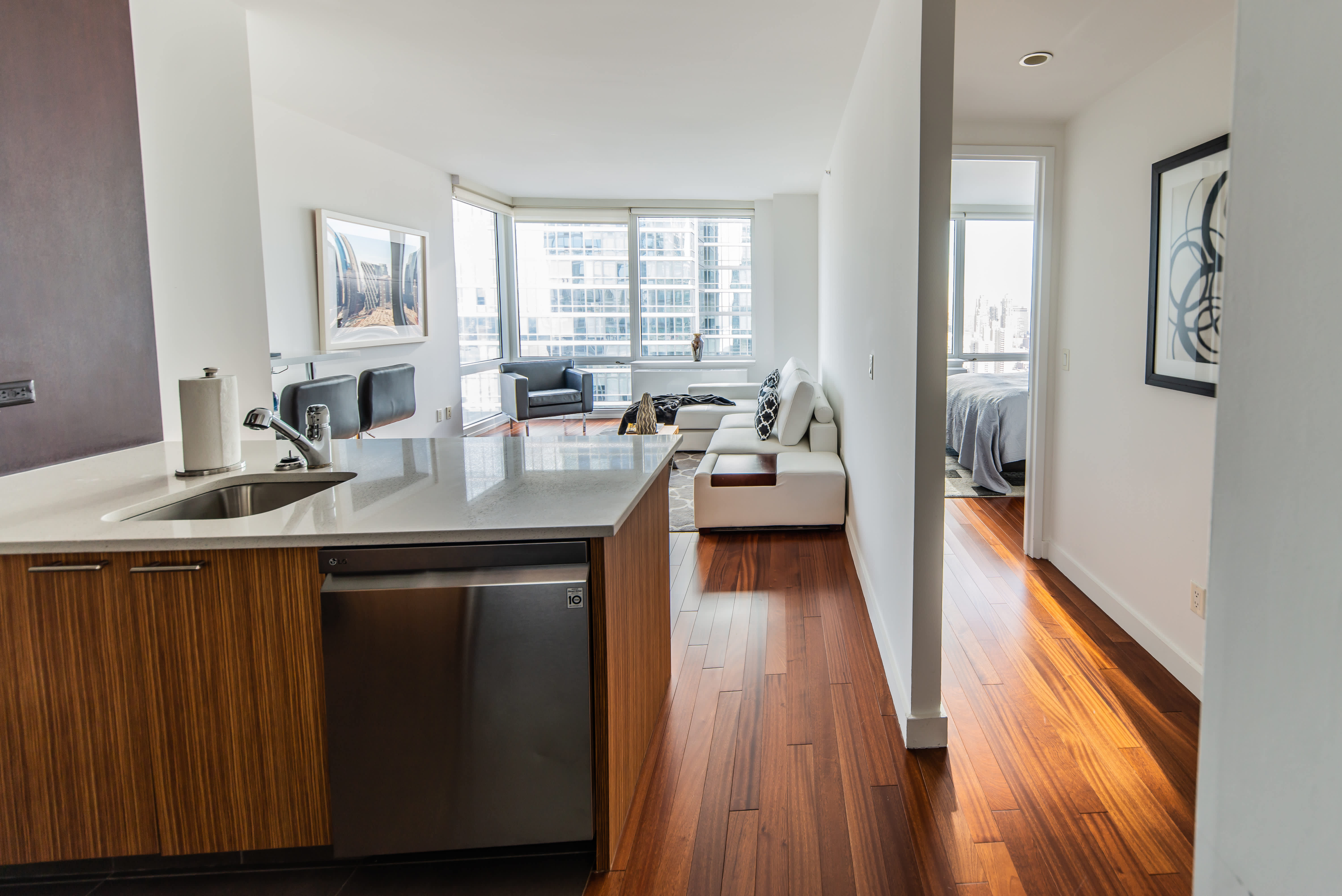 Silver Towers – photo 3