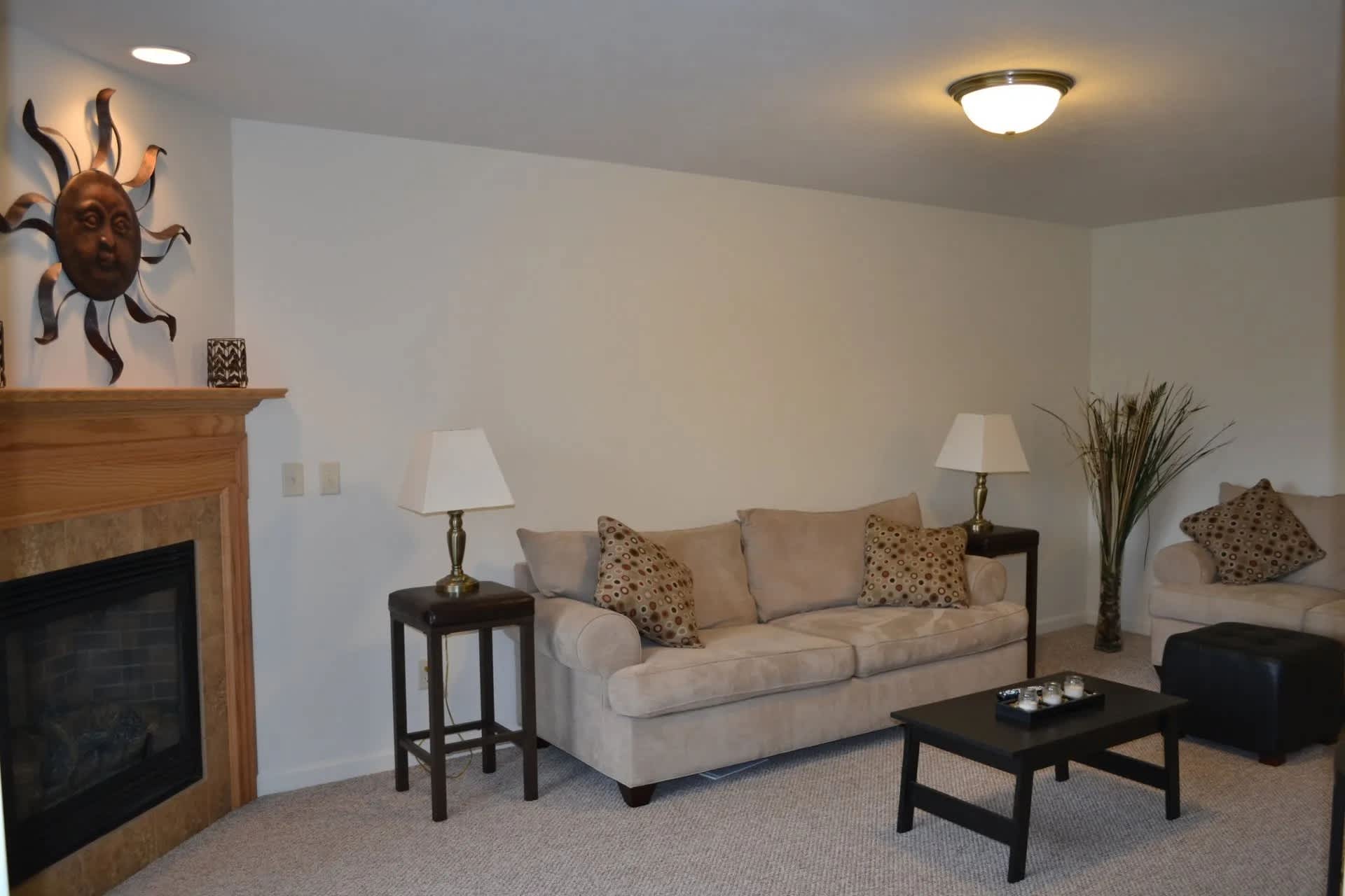Clayton Manor Apartments – photo 2