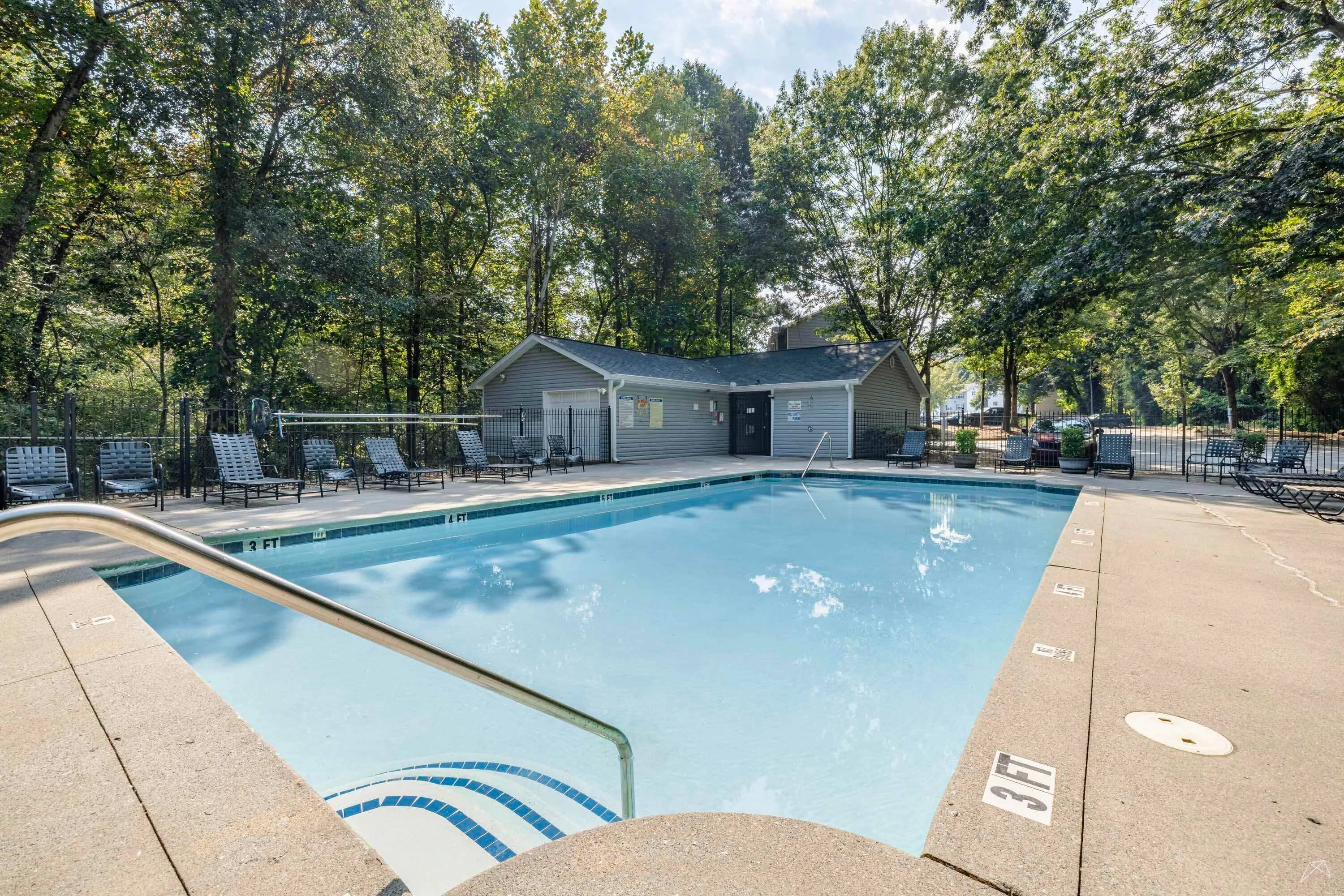 Creekside Apartments – photo 5