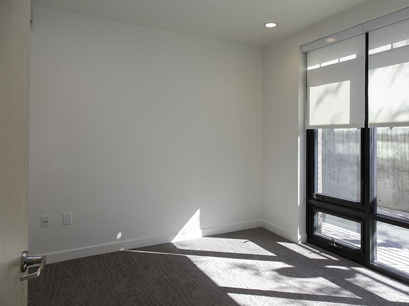21 and View – photo 4