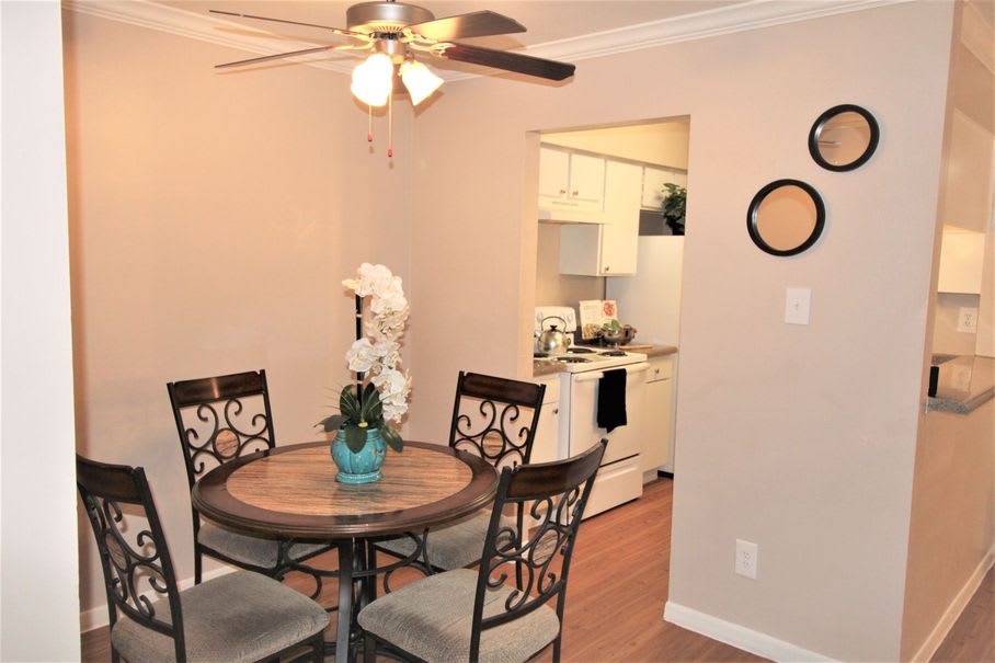 Fountain Park Apartments – photo 3