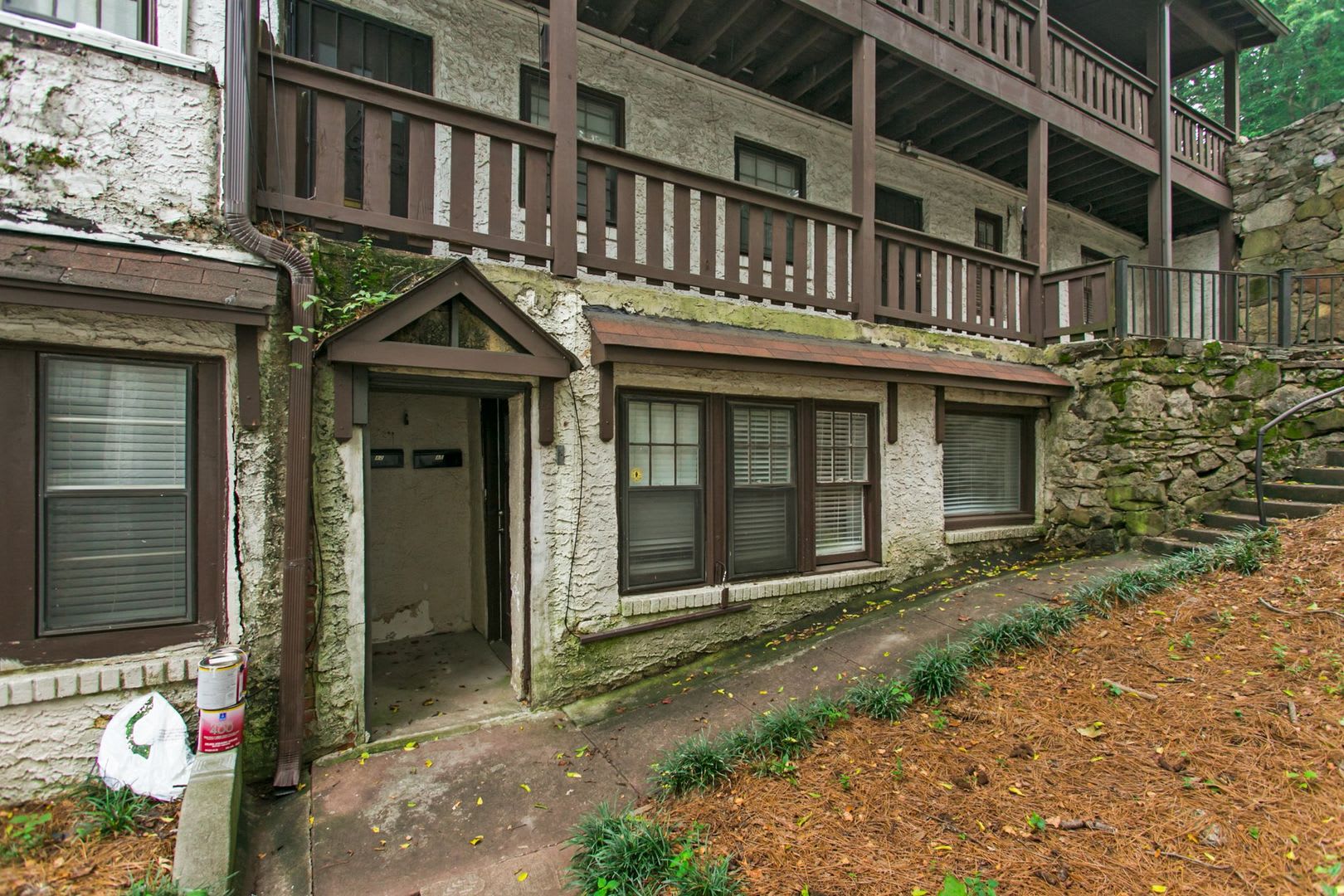 Manor Village – photo 2