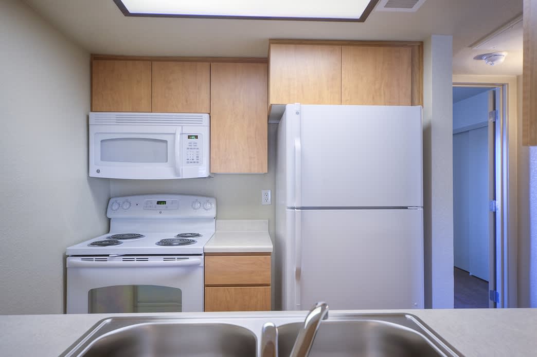 West Eleventh – photo 2