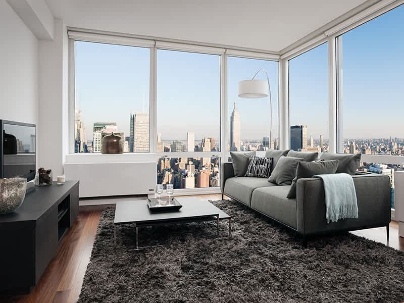 Silver Towers – photo 1