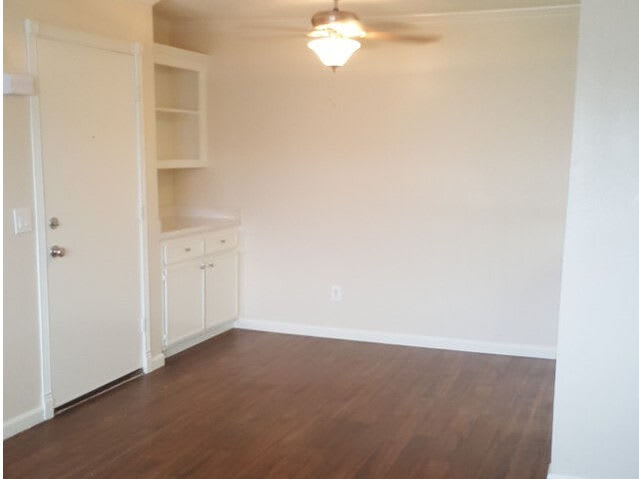 East Bradley Village – photo 2