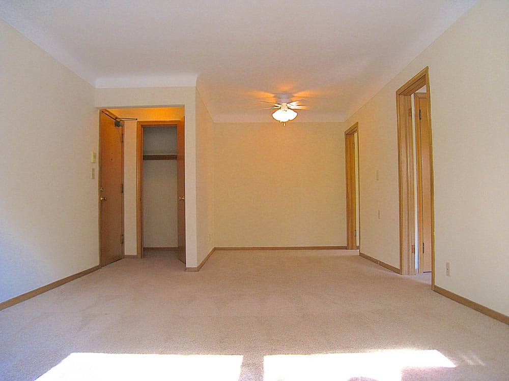 Ford Parkway Apartments – photo 3