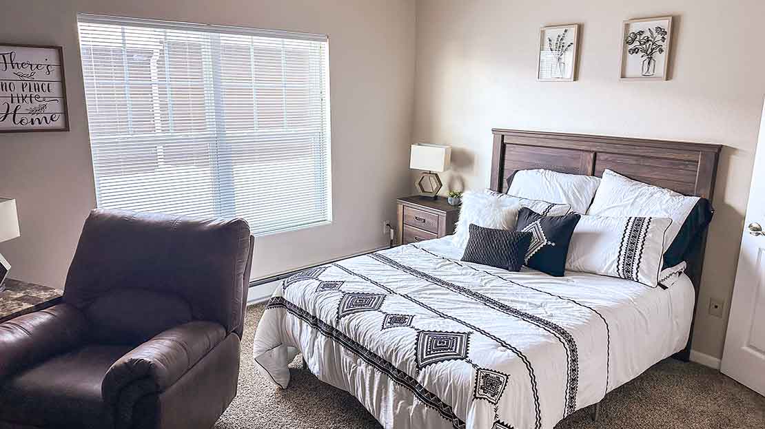 Falcon Heights Apartments – photo 2