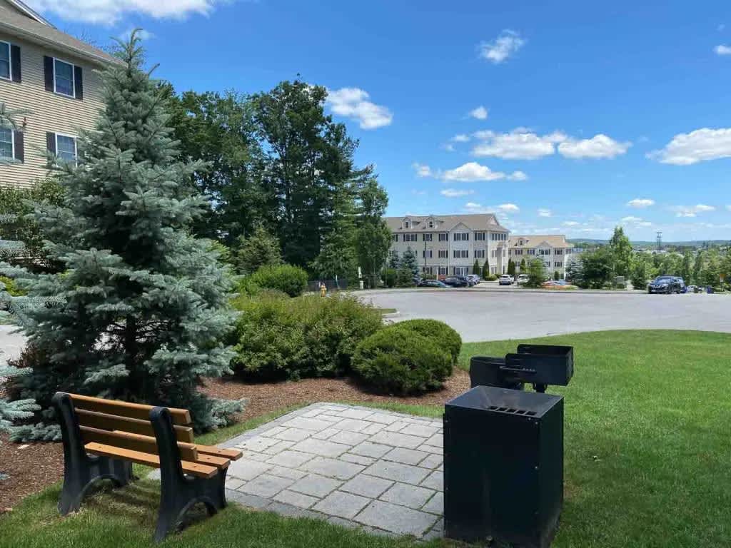 Redstone Apartments – photo 2