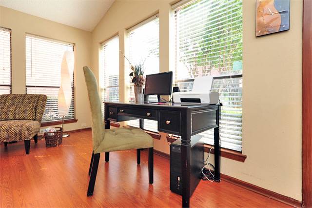 Greenbriar Apartments – photo 4