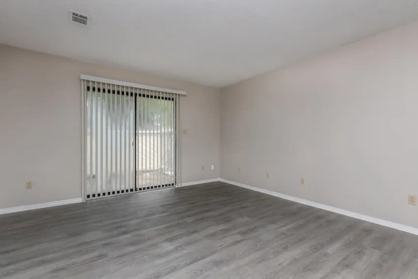 Woodland Run Apartments – photo 5