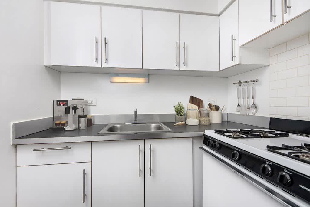 2630 North Hampden – photo 2