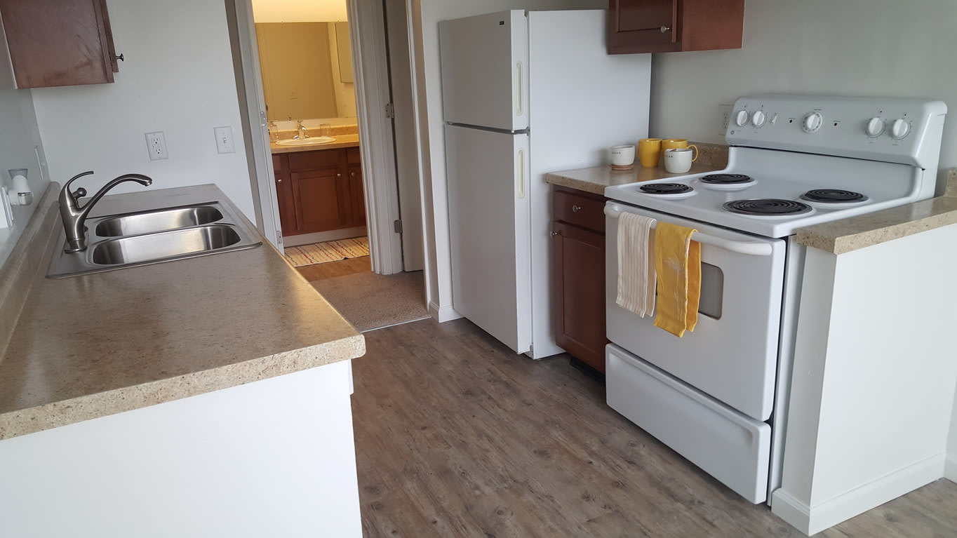 Pier 39 Apartments & Townhomes – photo 3