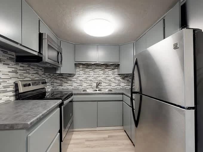 Park 16 Apartments – photo 2