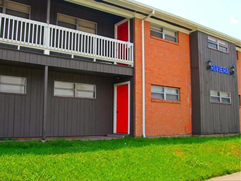 2403 Southmore – photo 4