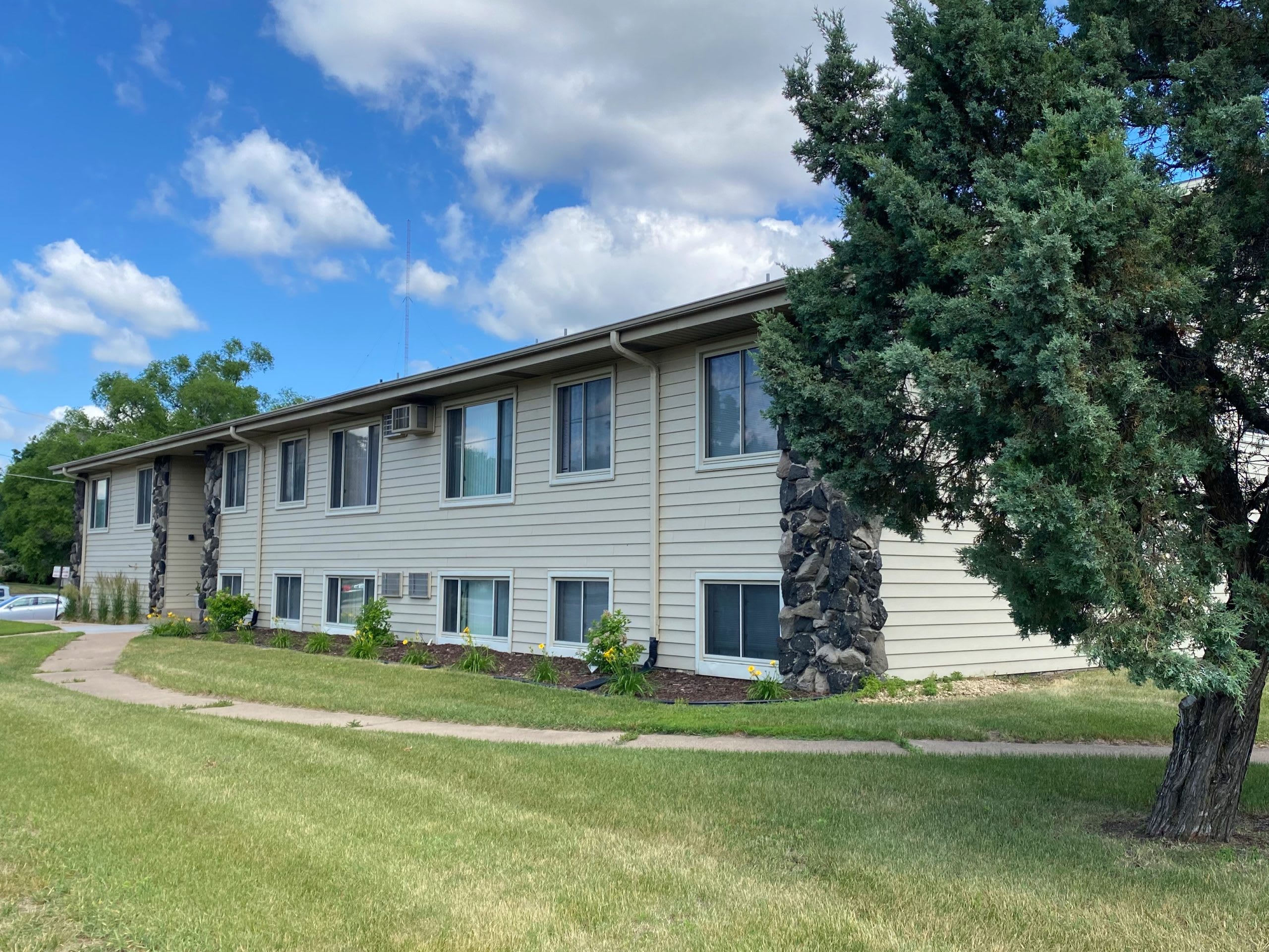 Heather Apartments – photo 5