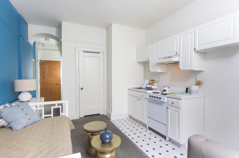 Adelphia House – photo 2