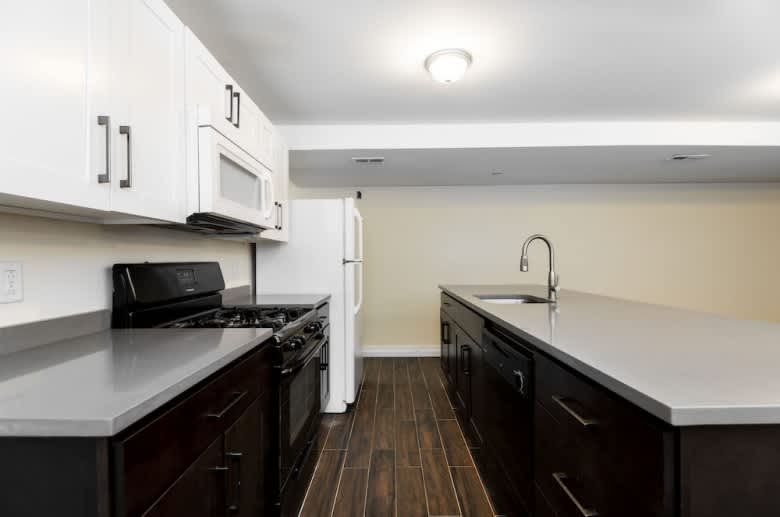 2006 Walnut St – photo 3