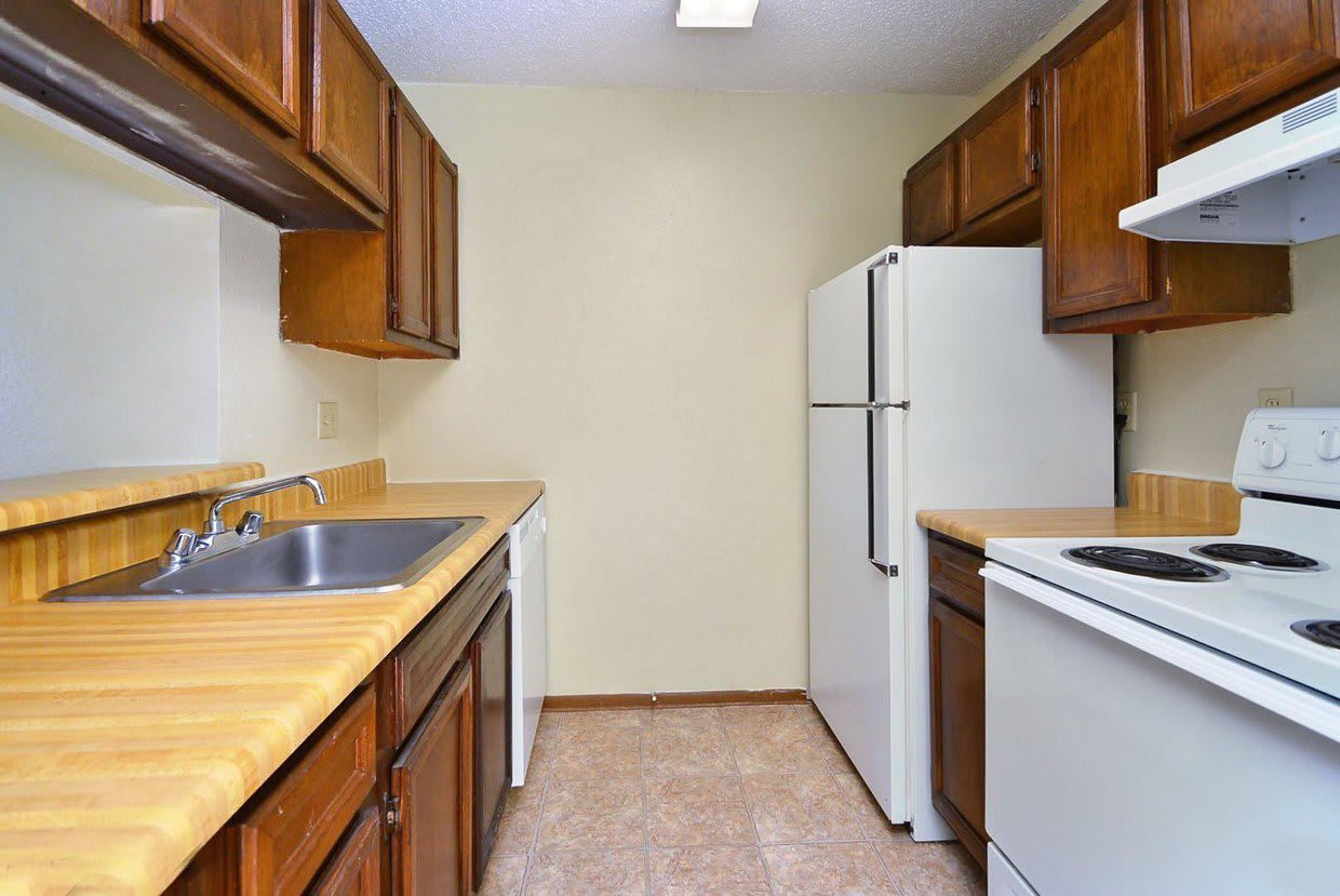 Fountain Woods Apartments – photo 3