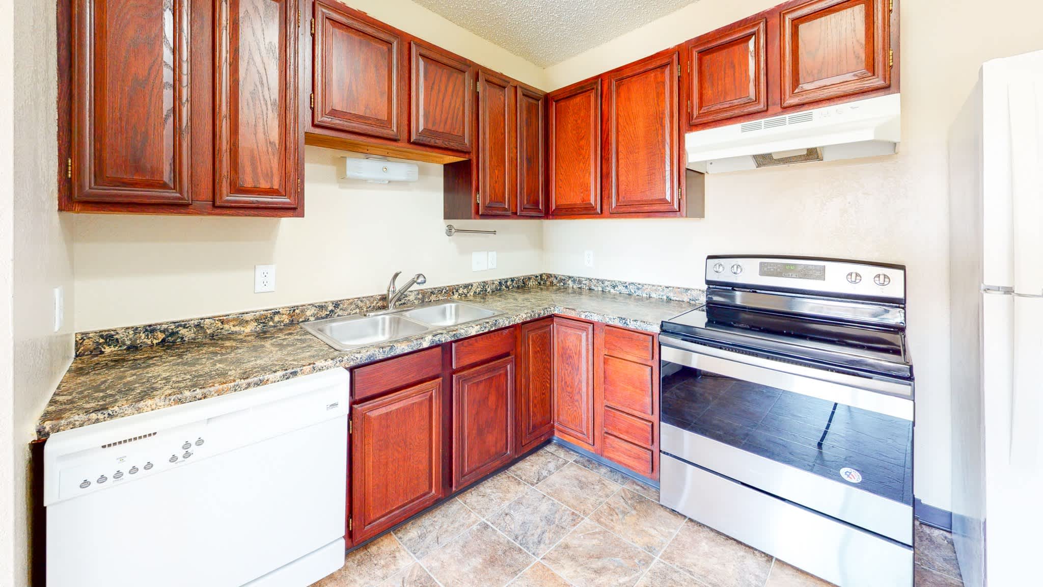 Bison Apartments – photo 4