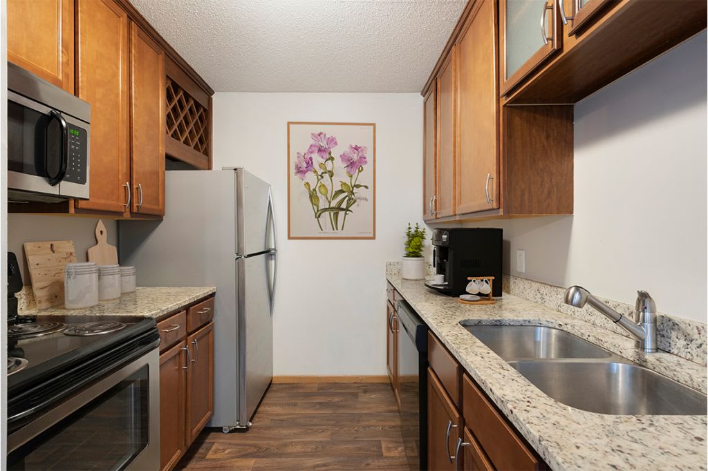Fernbrook Townhomes – photo 2
