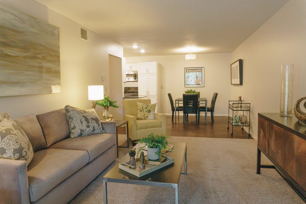 Astor Place Apartments – photo 5