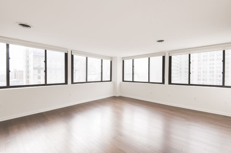 1220 Sansom Street Apartments – photo 2