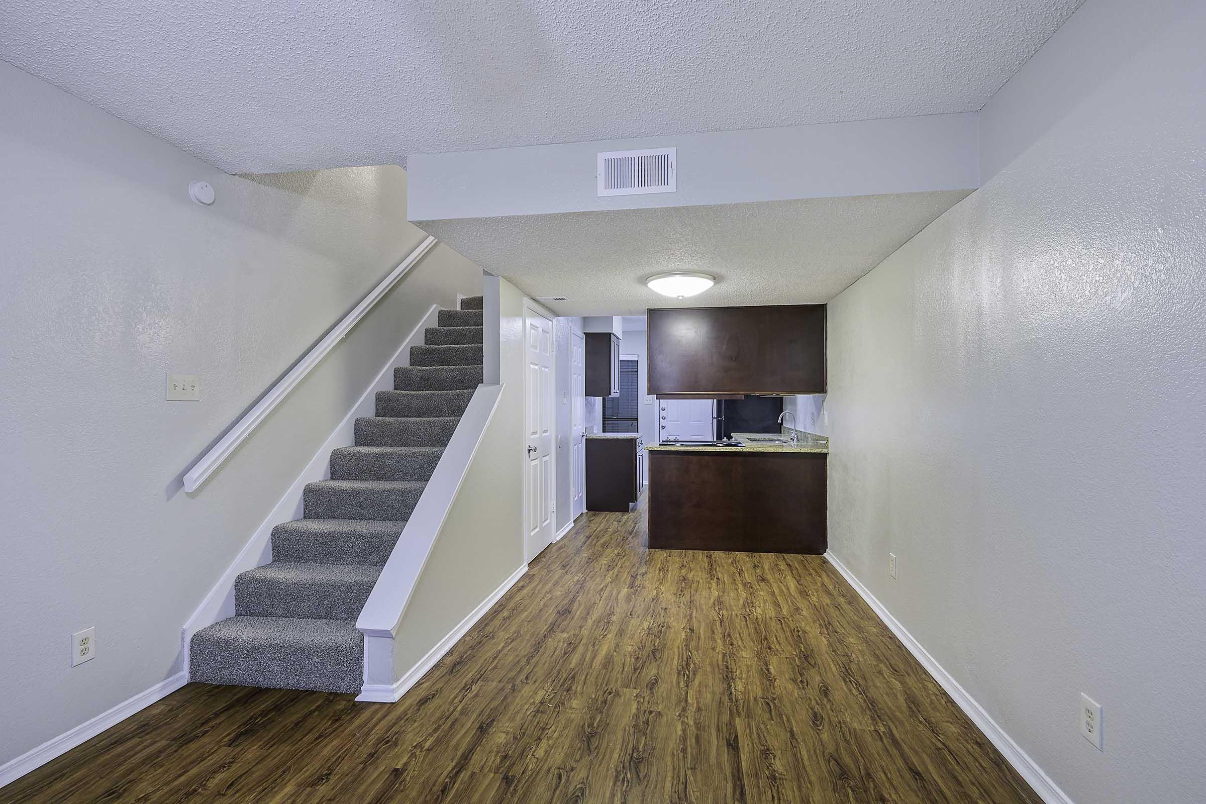 Parkwood Plaza Townhomes – photo 3