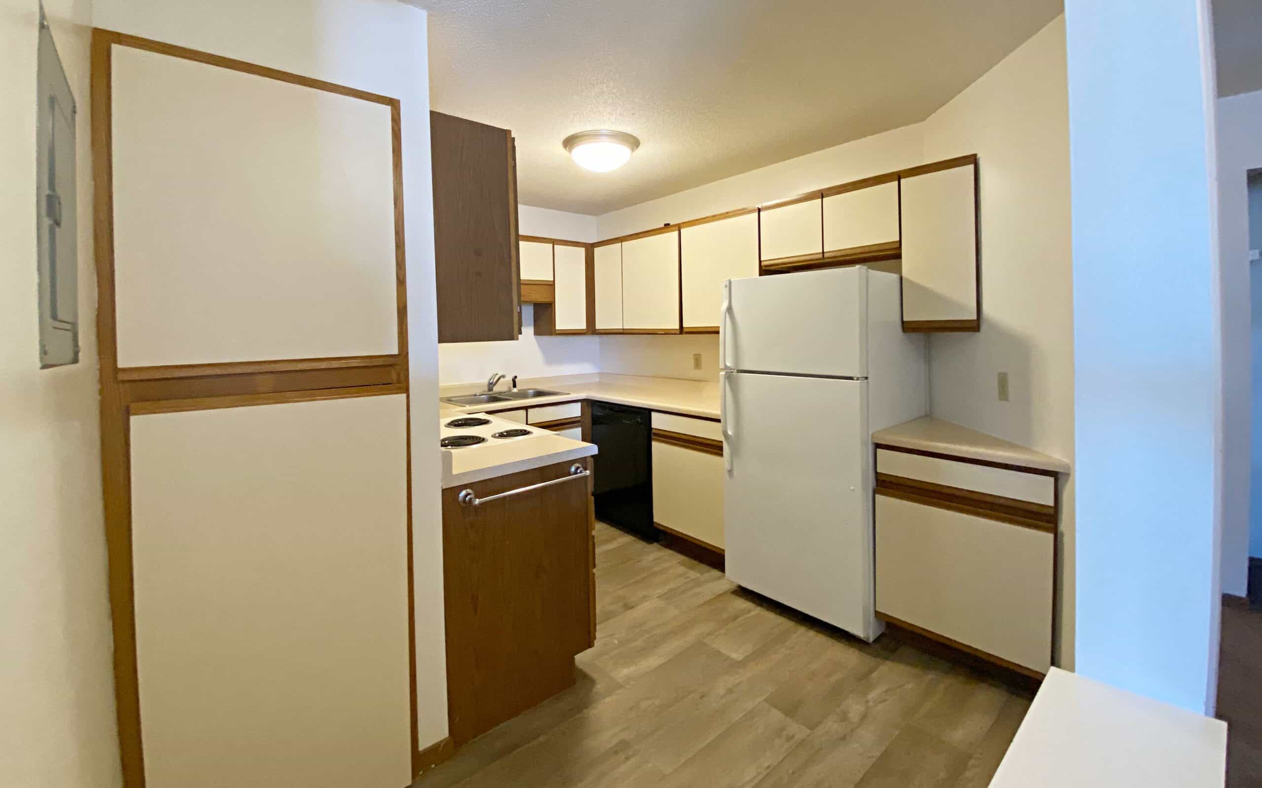 The Gables Apartments – photo 2