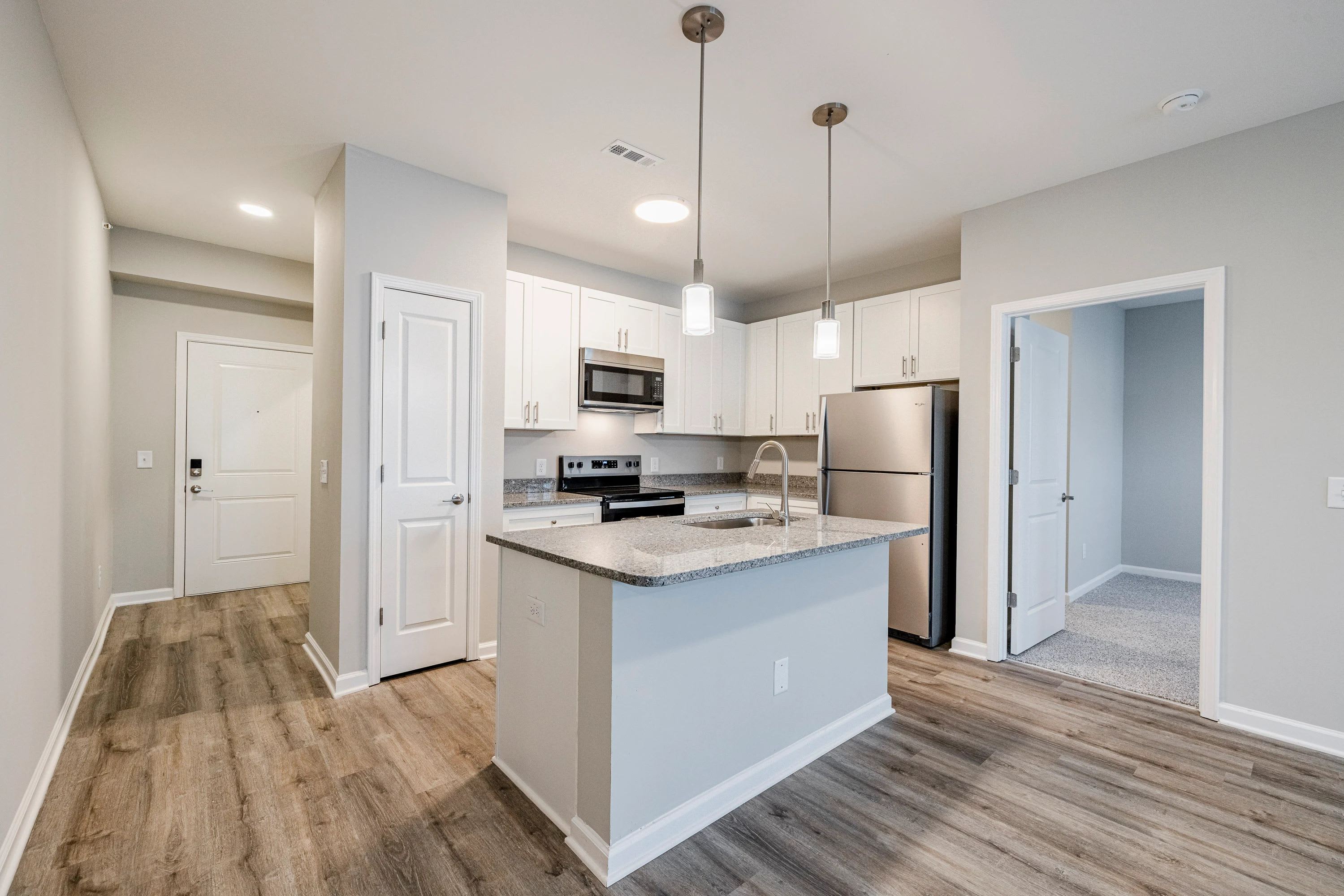 Parkway at 31 Apartments – photo 3