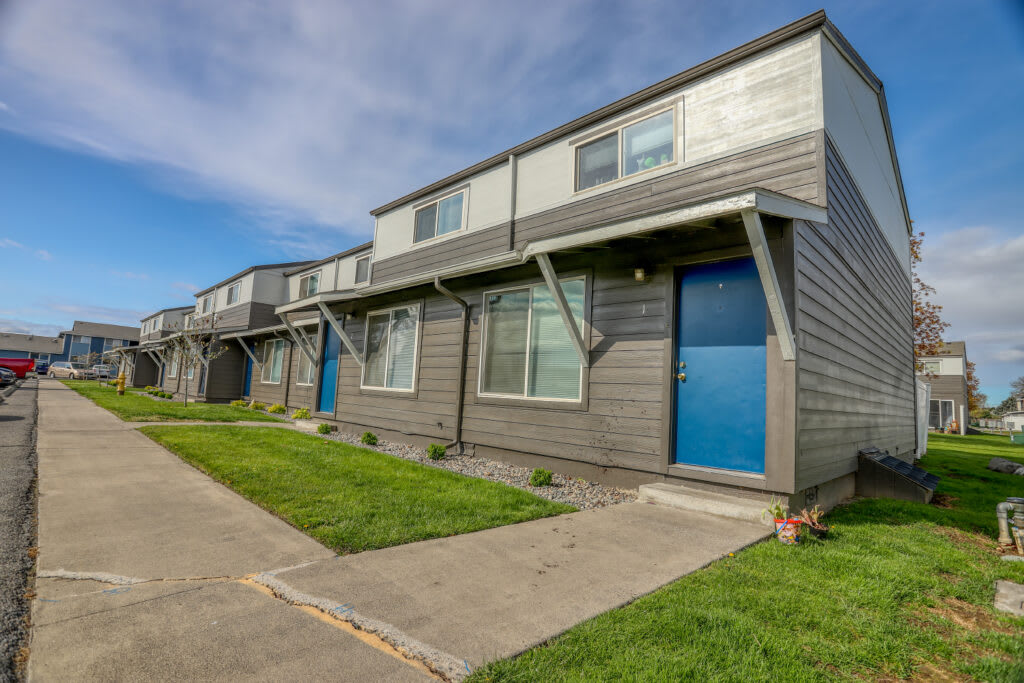 Amberbrook Townhomes – photo 5