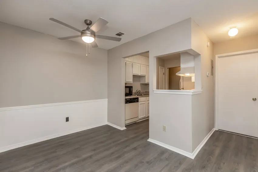 Woodland Run Apartments – photo 3