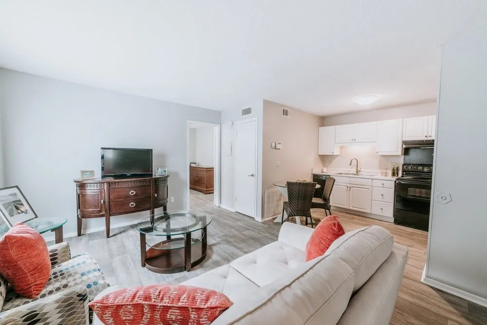 Coastal Pointe Apartments – photo 1