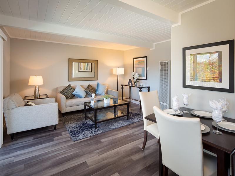 Aloha Apartments – photo 3
