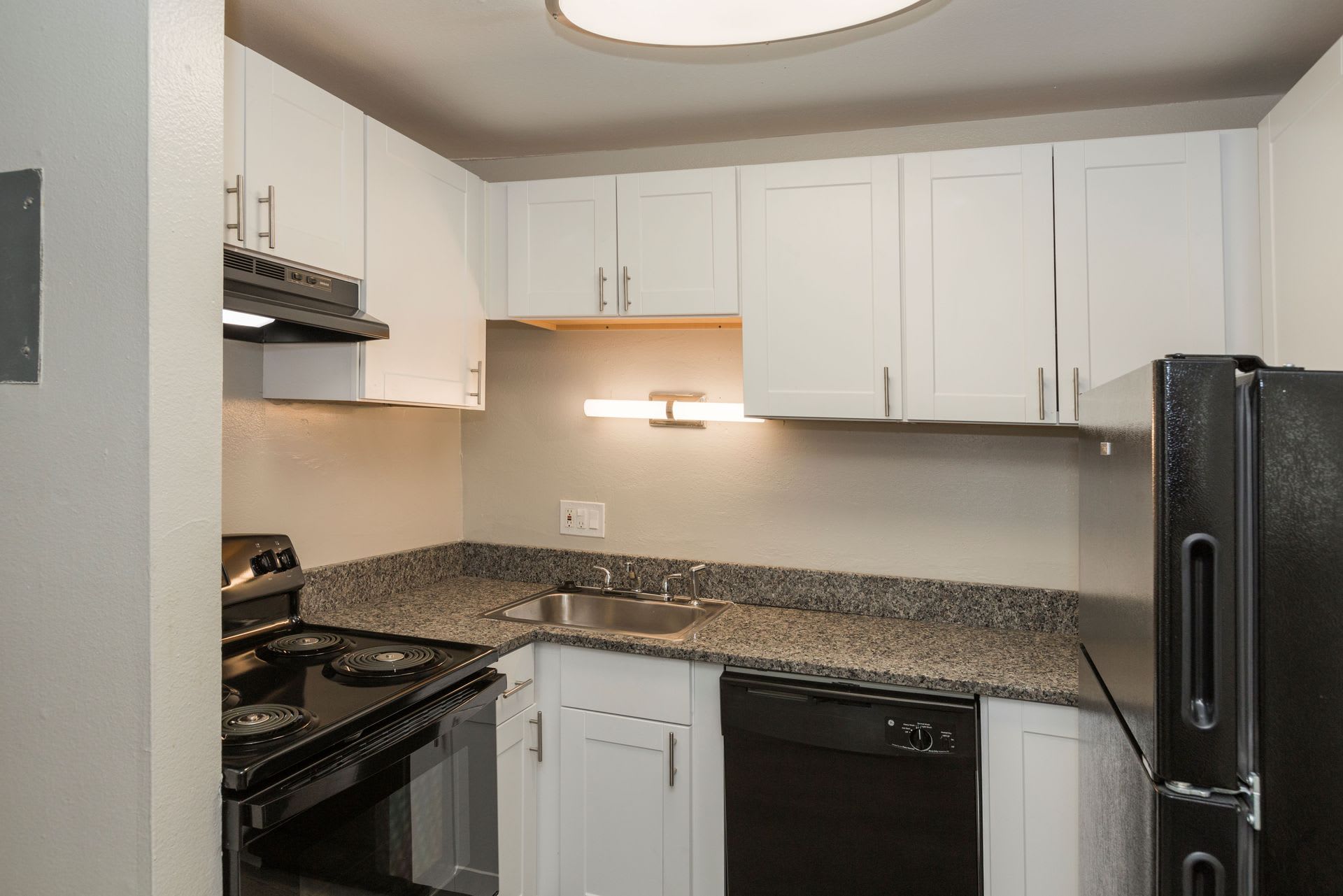 The Lofts at Rock Vue – photo 1