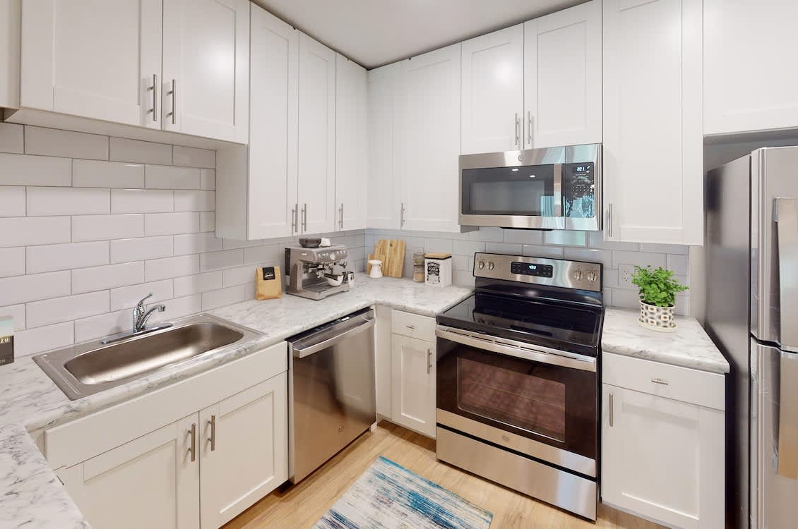 Brookwood Apartments – photo 3