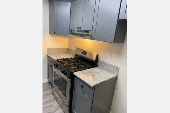 1210 N Cherokee Ave – photo 2
