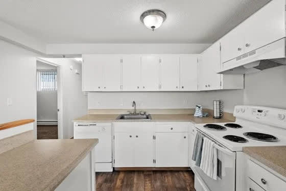 Miramar View Apartments – photo 1