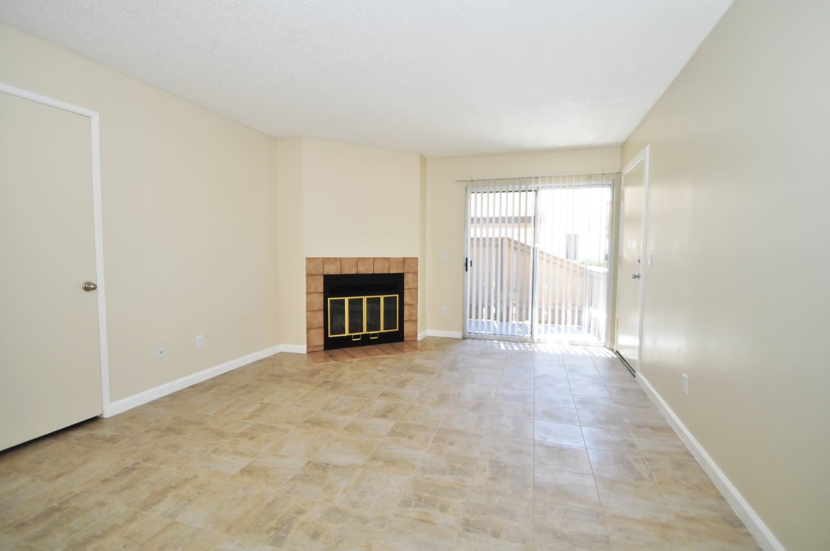 Oak Hill Apartments – photo 3