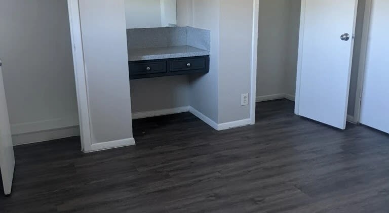 Northridge Court – photo 4
