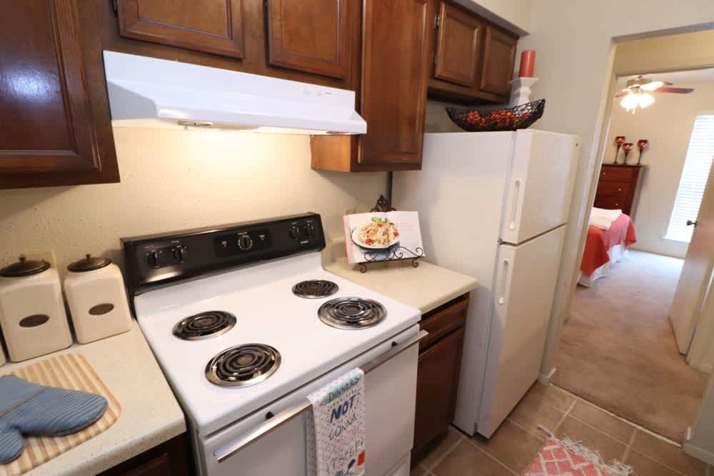 Seasons Apartments – photo 5