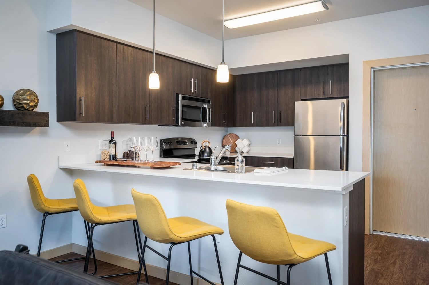 The Waterline Apartments – photo 1