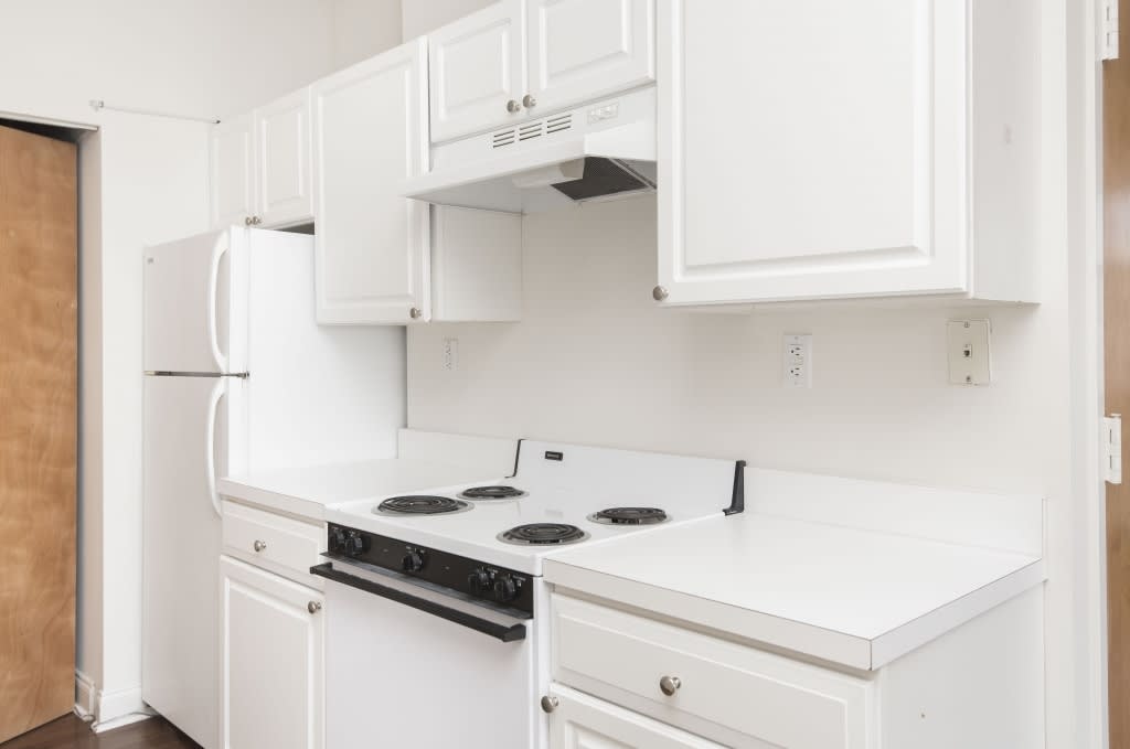 220 South 16th Street – photo 2