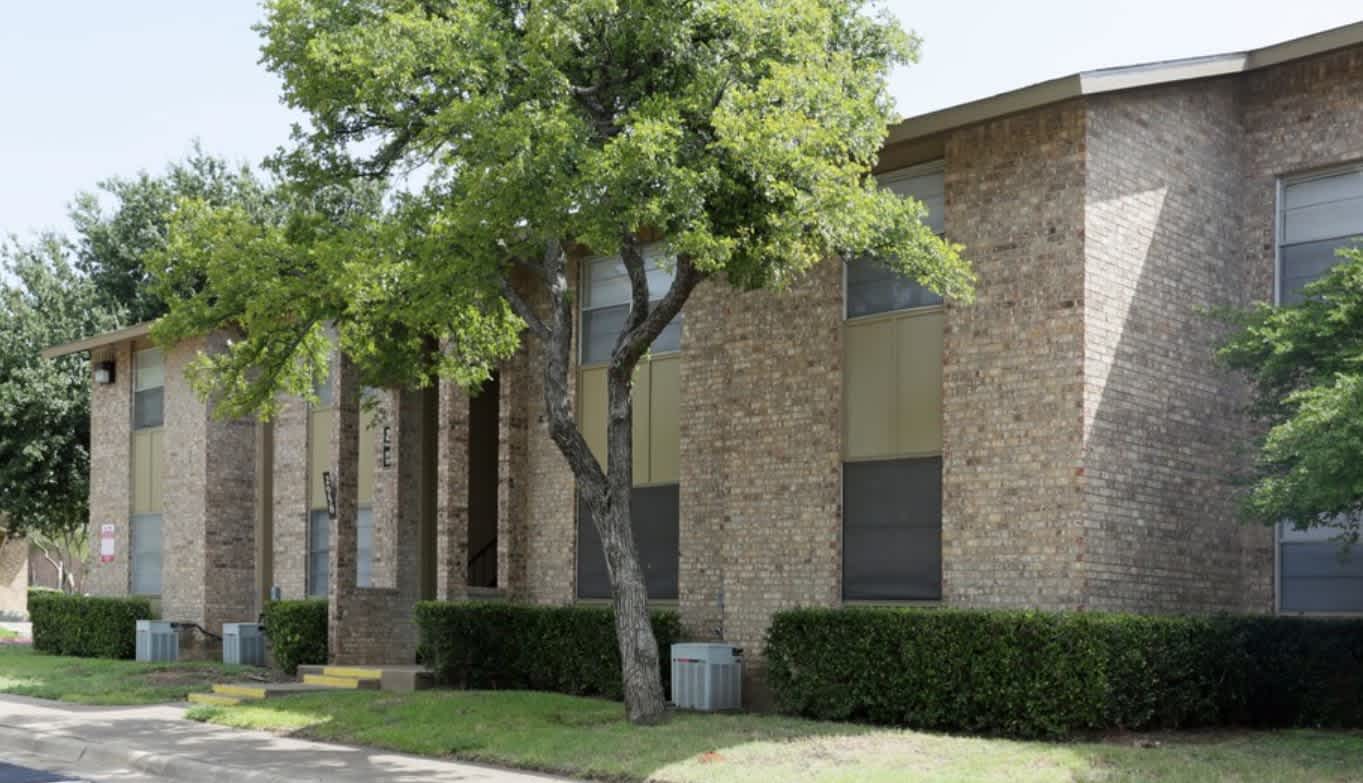 Park Grove Square – photo 2