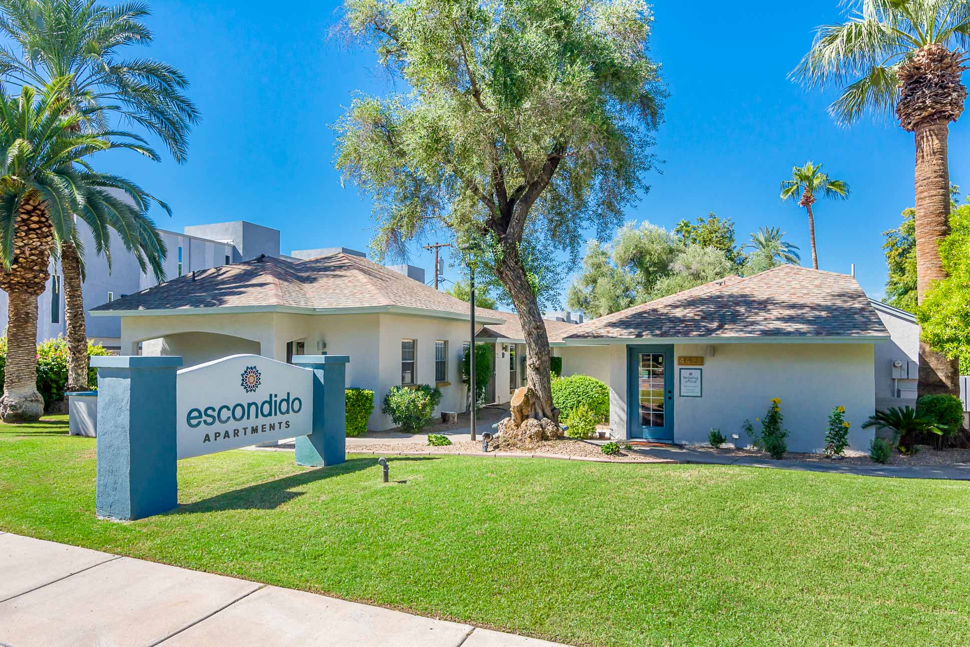 Escondido Apartments – photo 1