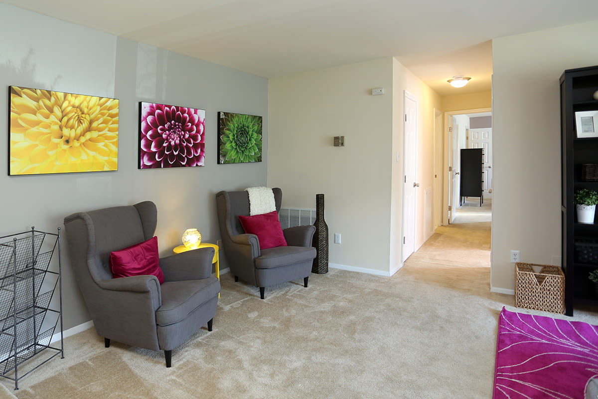 Carleton East – photo 2