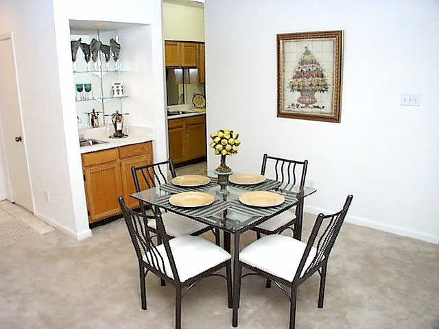 Cape Colony Apartments – photo 2