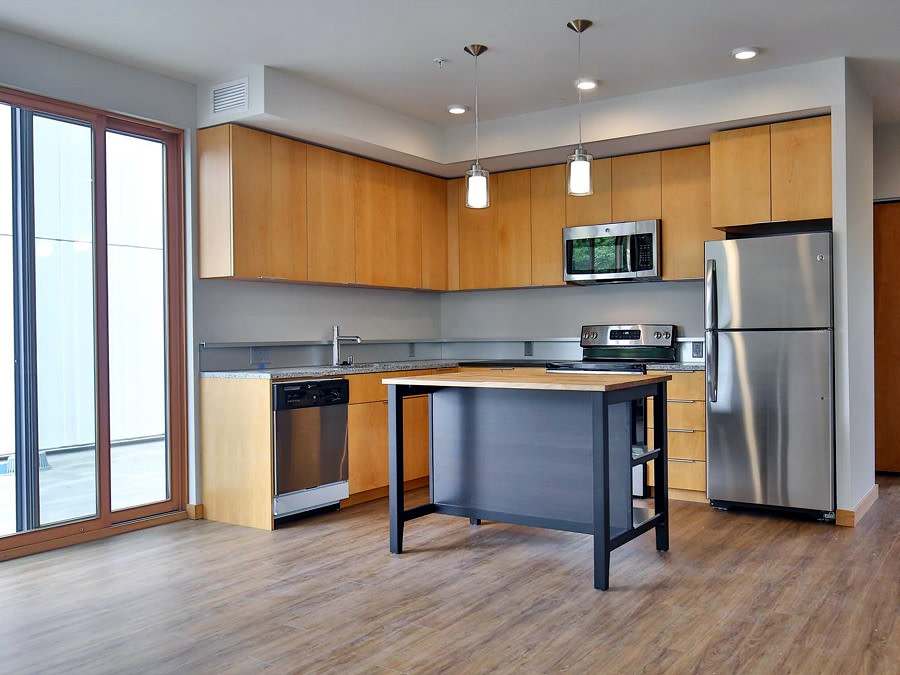 Park East Apartments – photo 3