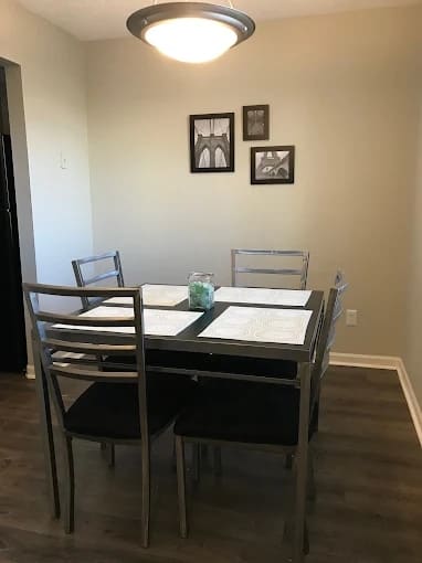 Oakdale Square Apartments – photo 4